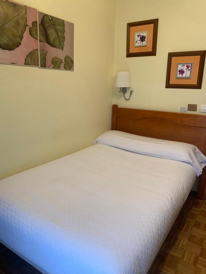 Hostal Docar Lerma Exterior photo